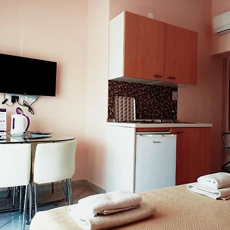 Aparthotel Viola Pjescana Uvala Exterior photo